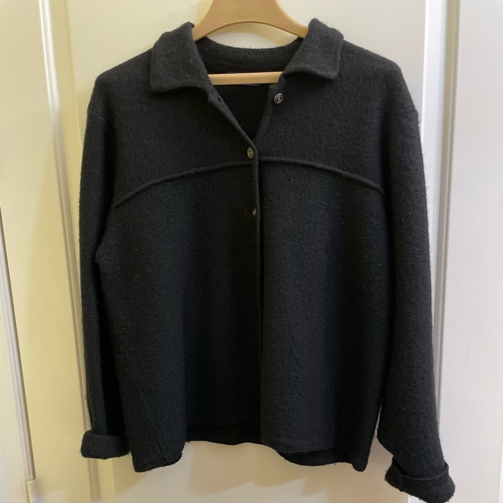 Classic Black Wool Jacket Size (L)
